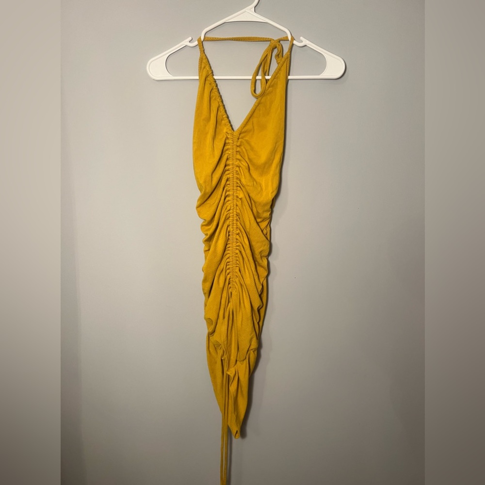 Strappy yellow Bodycon dress